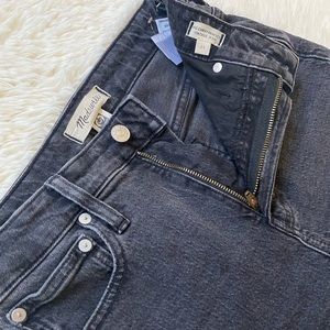 Madewell - The Perfect Curvy Vintage Jean